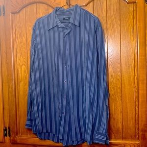 Alfani men’s S button down modal shirt
